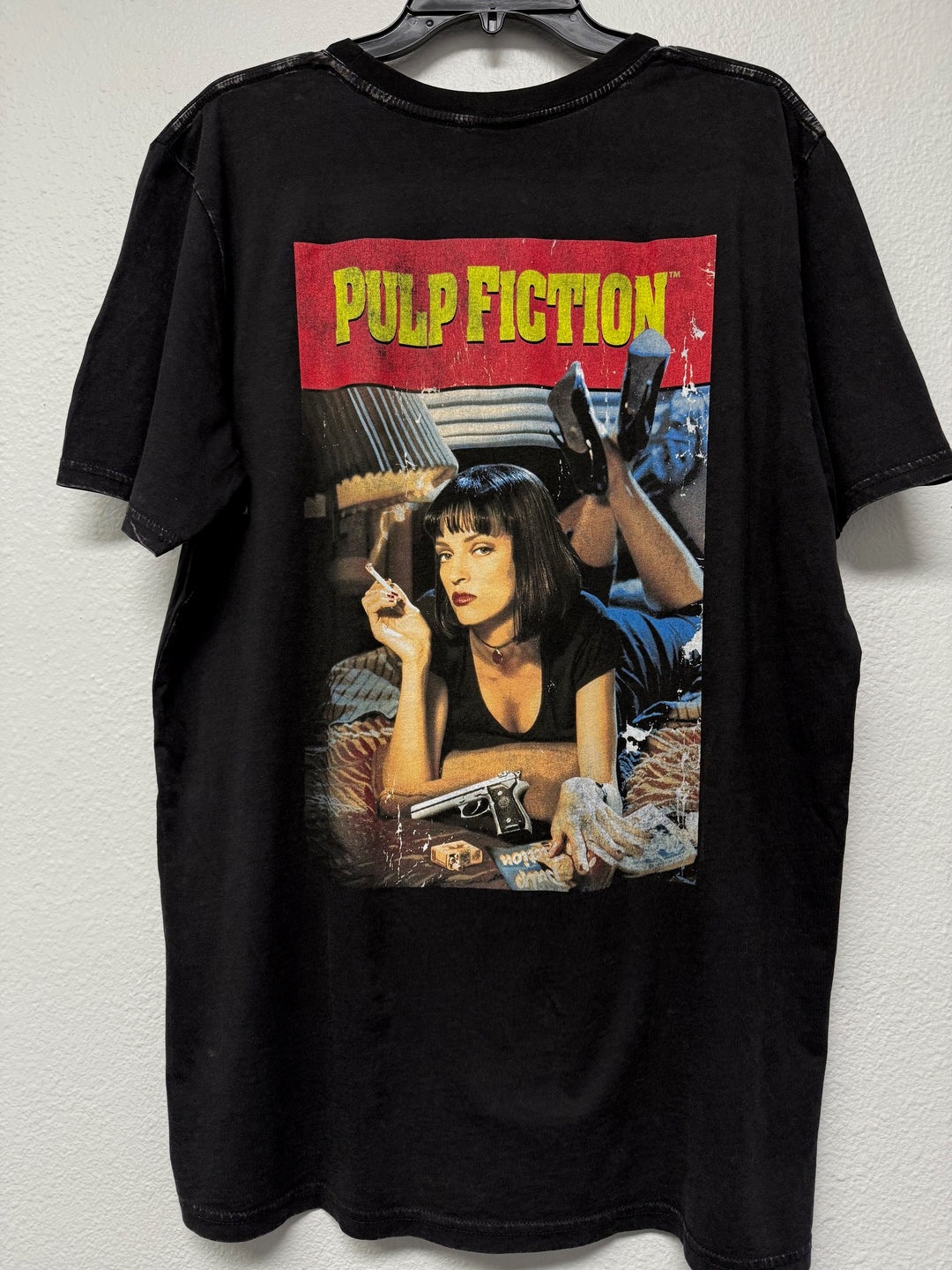トップス 90s Pulp Fiction T-shirt Pulp Fiction Distress Unisex Tee – Goodie Two Sleeves
